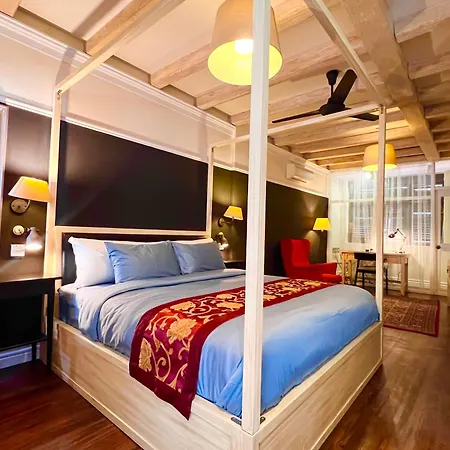 Heritage Hideaway Retreat